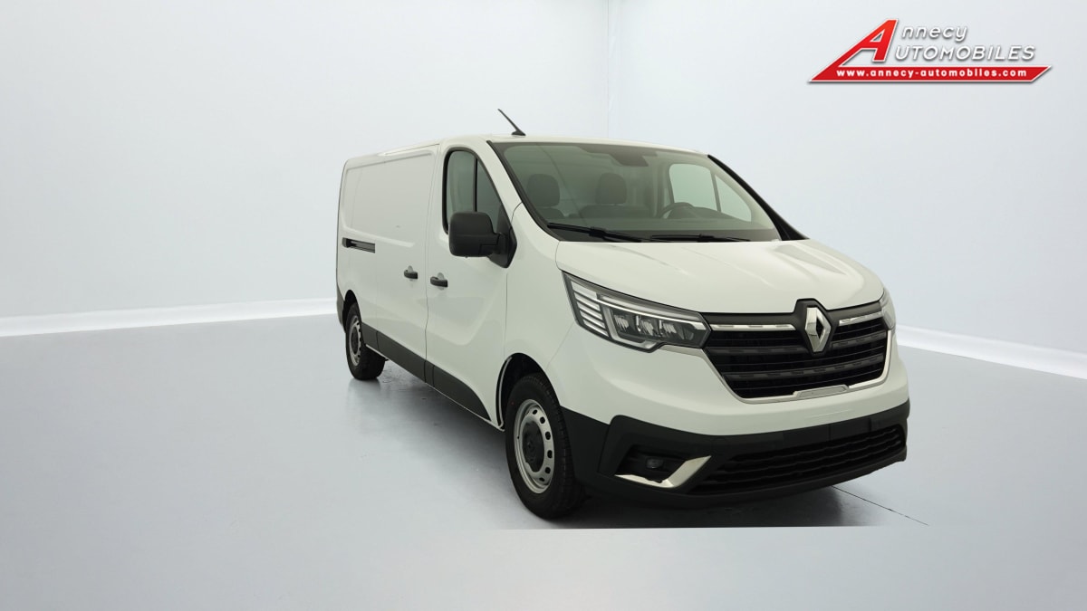 RENAULT TRAFIC - FOURGON L2H1 3000 KG BLUE DCI 150 CONFORT (2024)