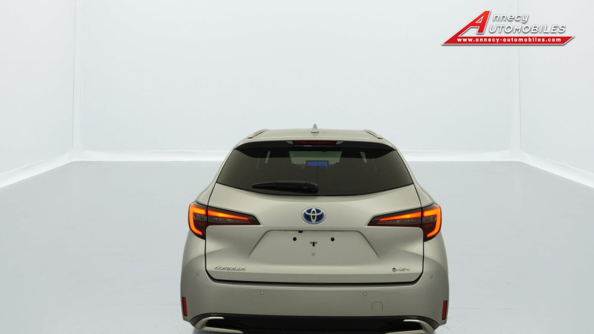 Toyota corolla touring sports - Hybride 196ch Design