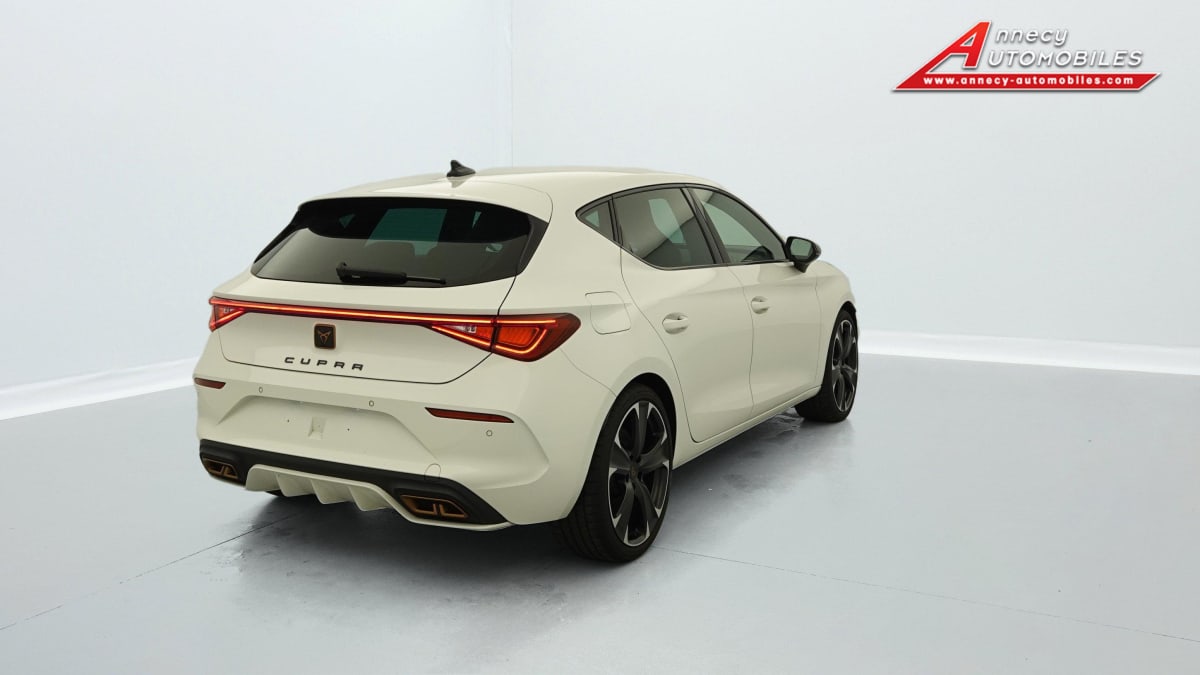 Cupra Leon - 1.4 E-HYBRID 245 CH DSG6 VZ