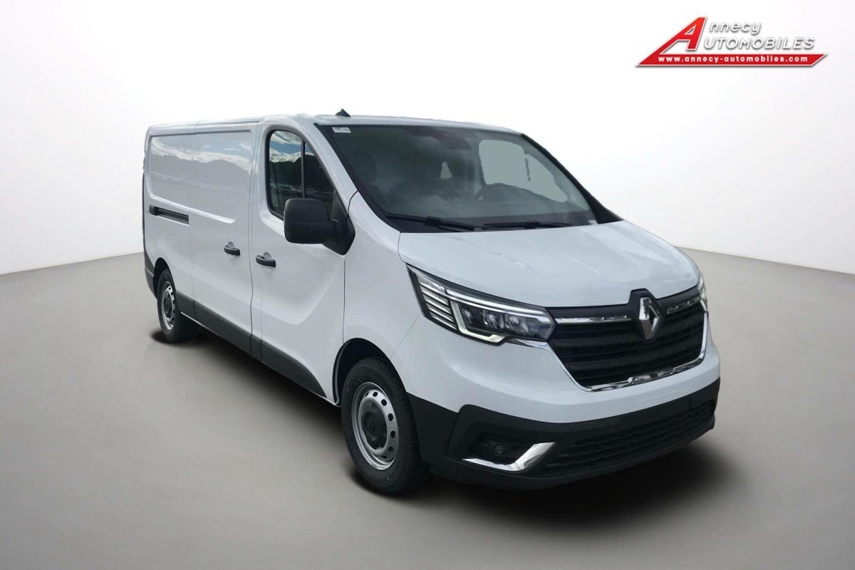 RENAULT TRAFIC - FOURGON L2H1 3000 KG BLUE DCI 150 EDC CONFORT (2024)