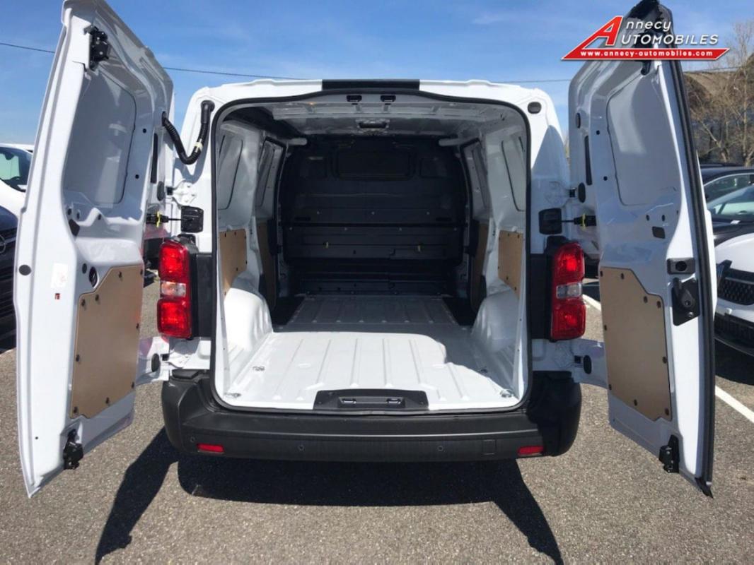 Fiat Scudo - FOURGON BLUEHDI 145 XL S EAT8