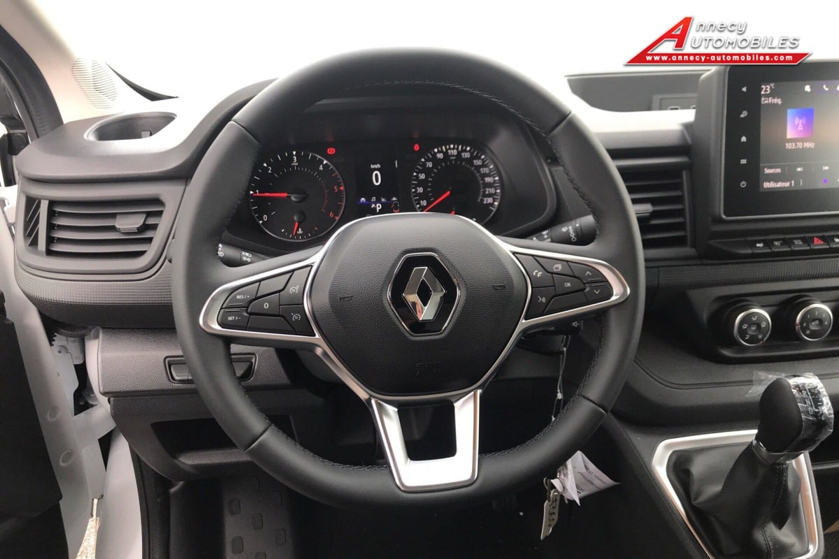 Renault Trafic - FOURGON L2H1 3000 KG BLUE DCI 150 EDC CONFORT