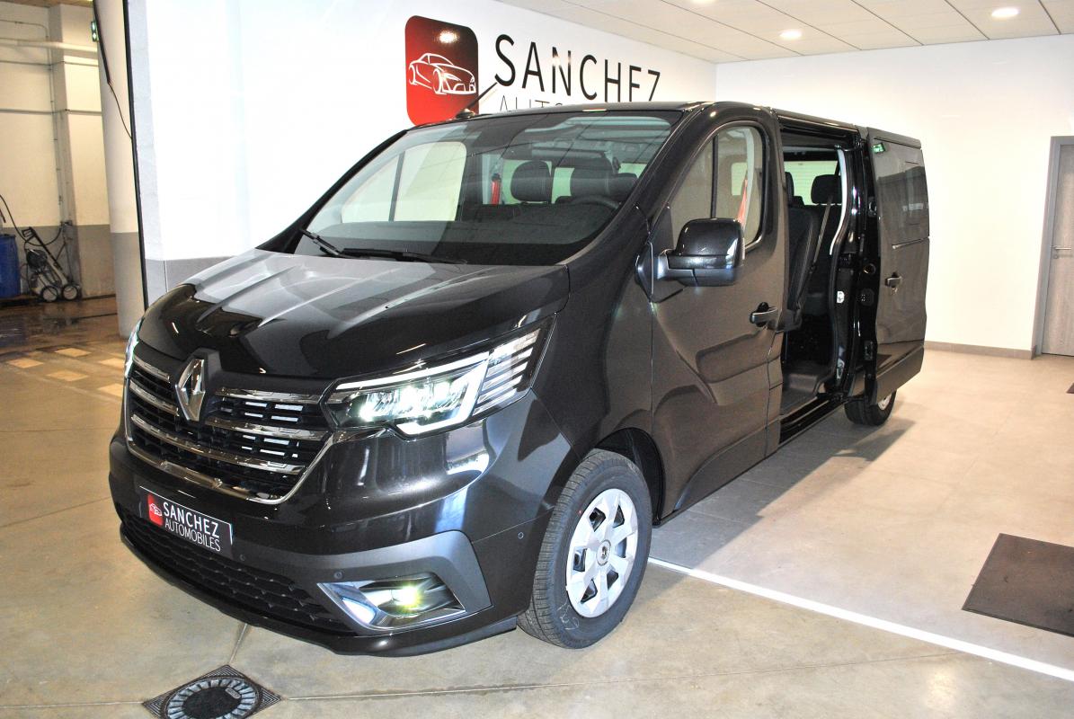 Renault Trafic - III (2) COMBI L2 2.0 DCI 150 9PL RED