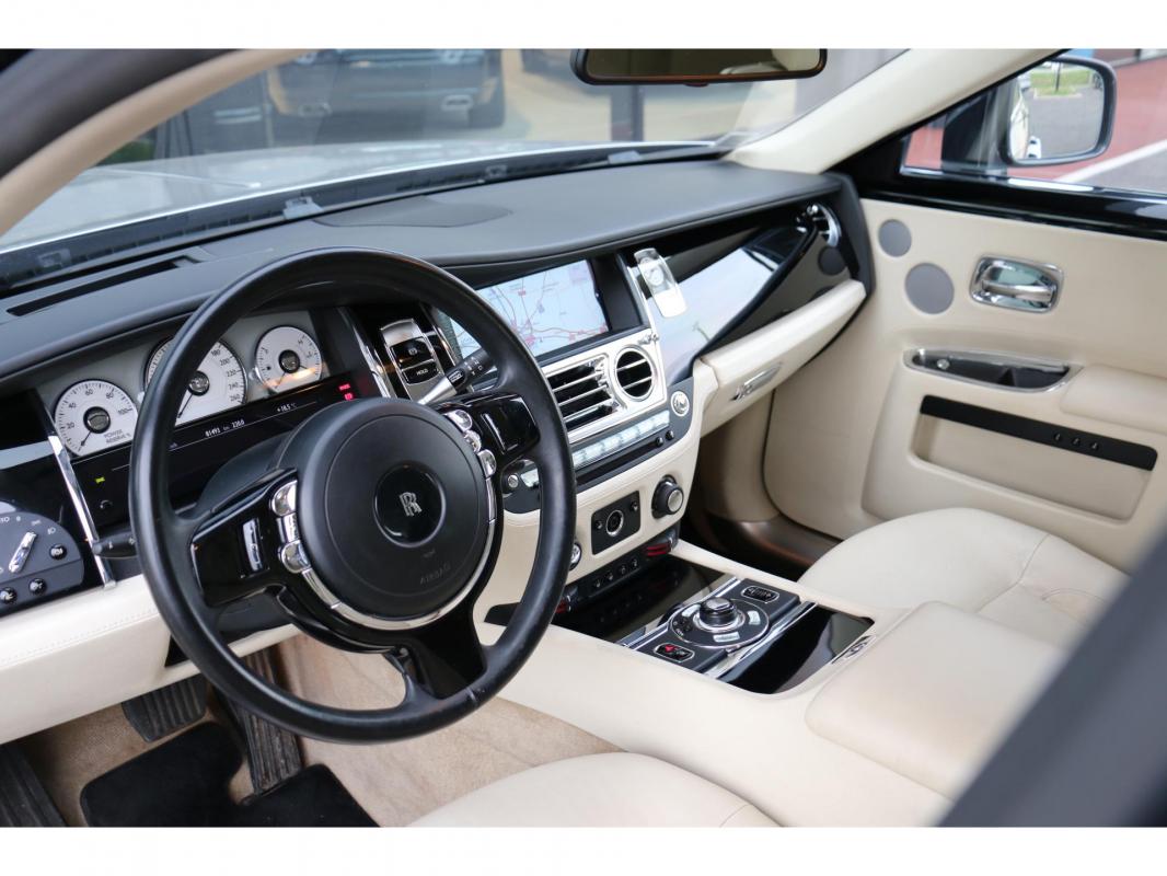 Rolls-Royce Ghost - 6.6 V12 - BVA BERLINE . PHASE 1