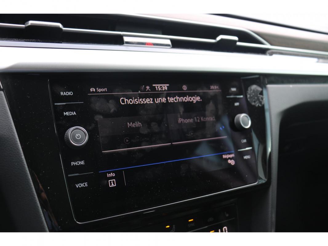 Volkswagen Arteon - Shooting Brake 2.0 16V TDI Evo SCR - 150 BV DSG 7 BREAK Elegance PHA