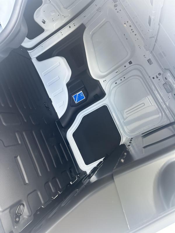 Ford Transit - COURIER 1.5 Ecoblue 100cv TREND / PRIX H.T 19 991 EUR